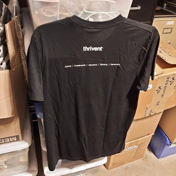 NEW ! Women T Shirt Thrivent "Live Generously" Graphic Heart Black Size M - Picture 2 of 8